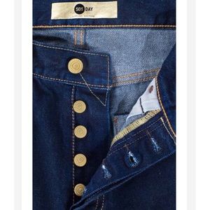 Levi’s 501 Day 145th Anniversary Limited Edition Jeans Gold Buttons 26 x 30